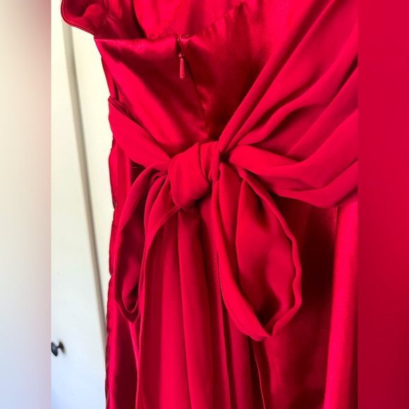 Red silk halter A-frame formal dress - Picture 7 of 8